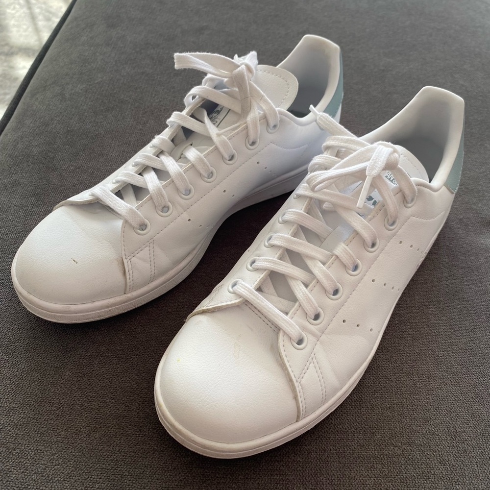 Adidas Stan Smith tennis shoes, pale blue and pink logo, size 9 1/2.
